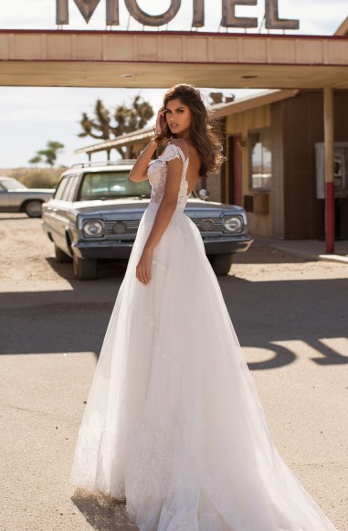 Торжественная модель свадебного платья Monica от Milla Nova