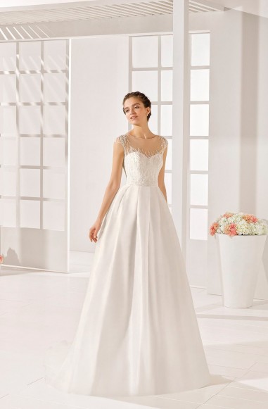 Роскошный свадебный наряд Ysai от дизайнера  Luna Novias